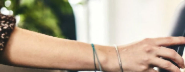 COCCOMM F910 4G Videotelefon – Android Bordstelefon med Pekskärm -NY